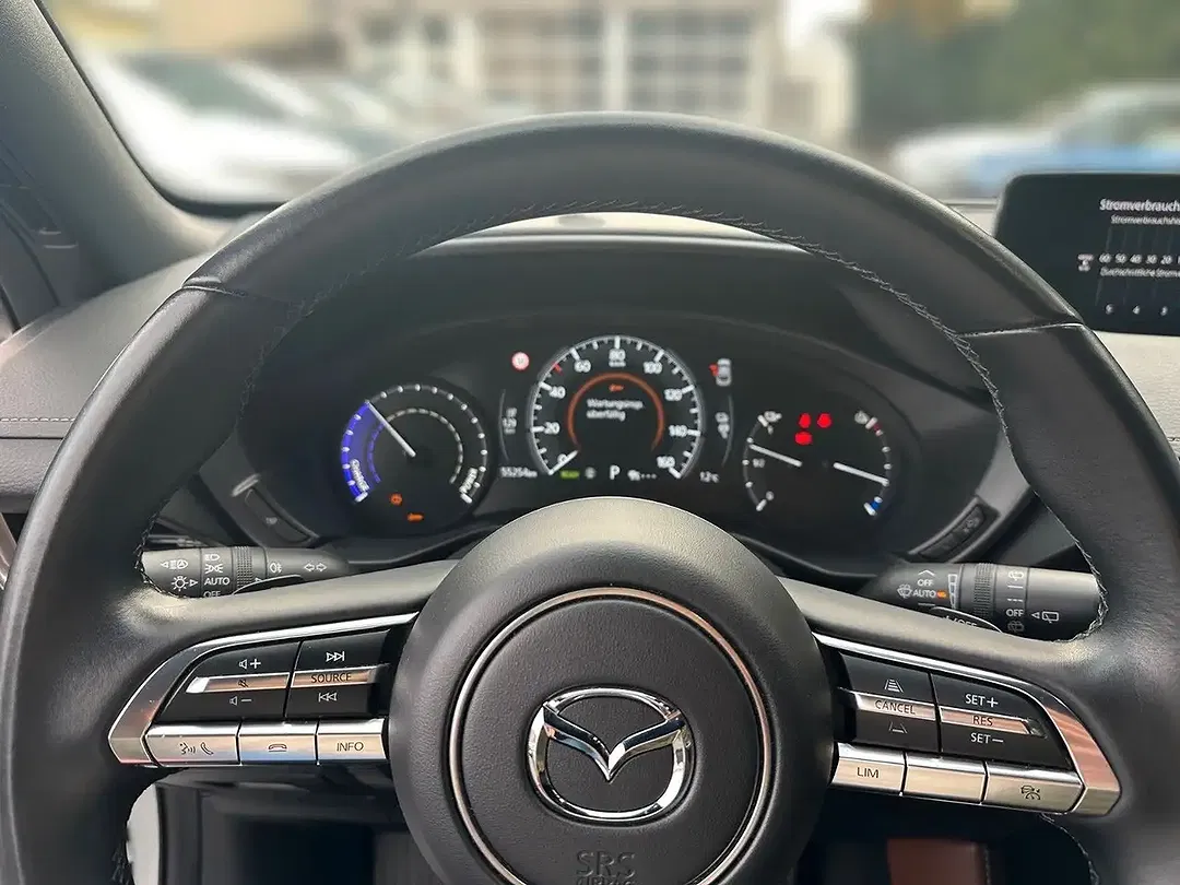 Mazda MX-30 - Thumbnail 8