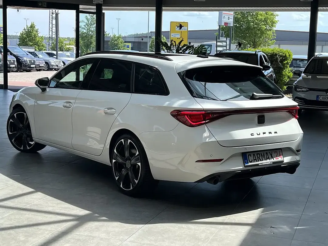 CUPRA Leon - Thumbnail 6