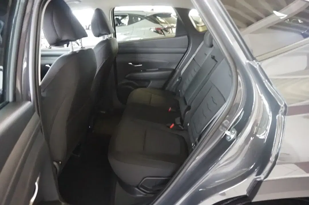Hyundai TUCSON - Thumbnail 8
