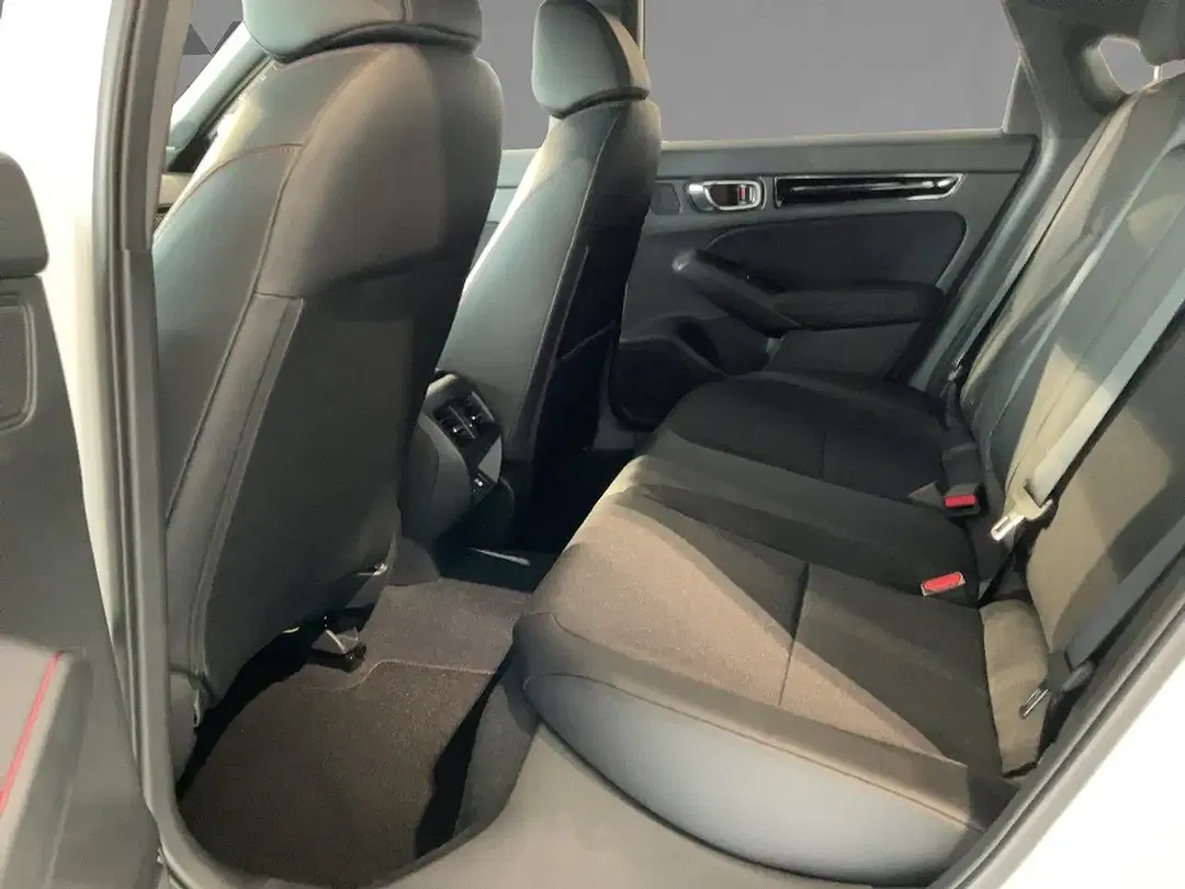 Honda Civic - Thumbnail 7