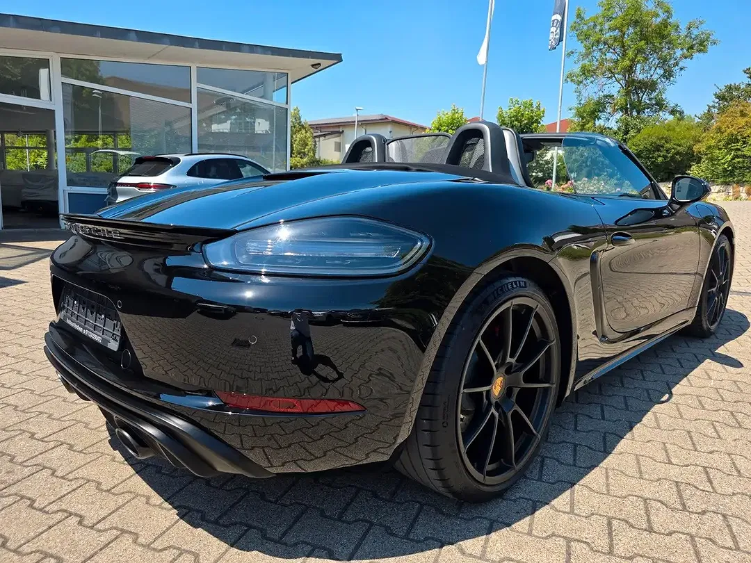 Porsche Boxster - Thumbnail 5