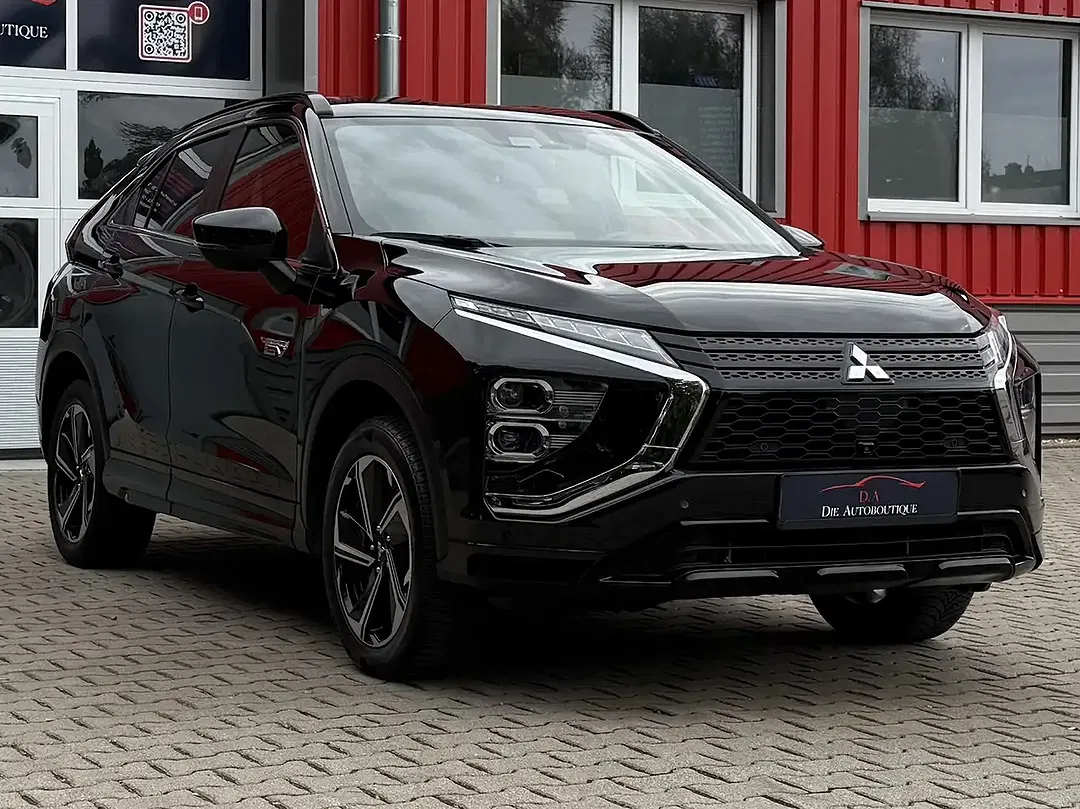 Mitsubishi Eclipse Cross - Thumbnail 3