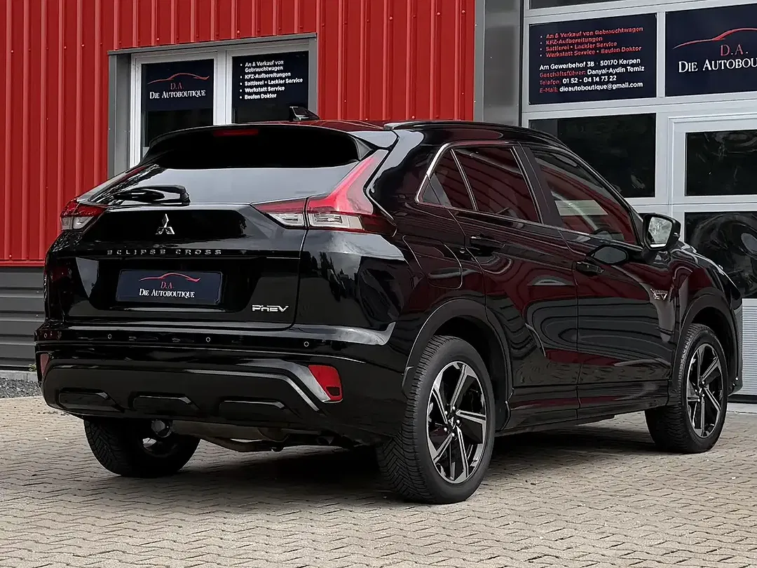 Mitsubishi Eclipse Cross - Thumbnail 9