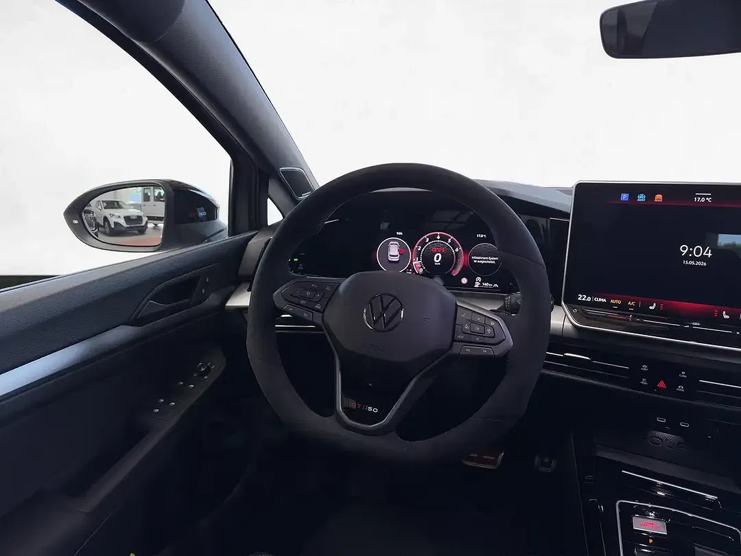 Volkswagen Golf GTI - Thumbnail 11