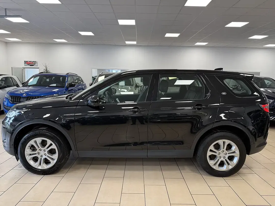Land Rover Discovery Sport - Thumbnail 8