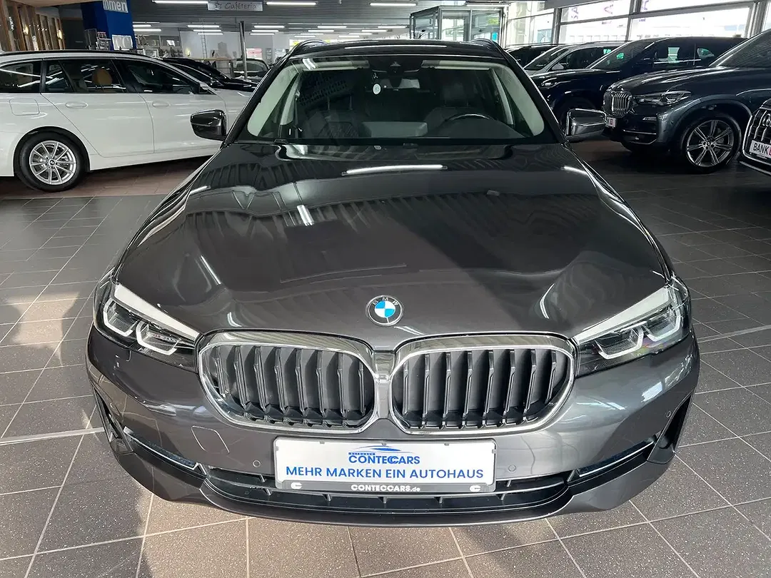 BMW 520 - Thumbnail 3