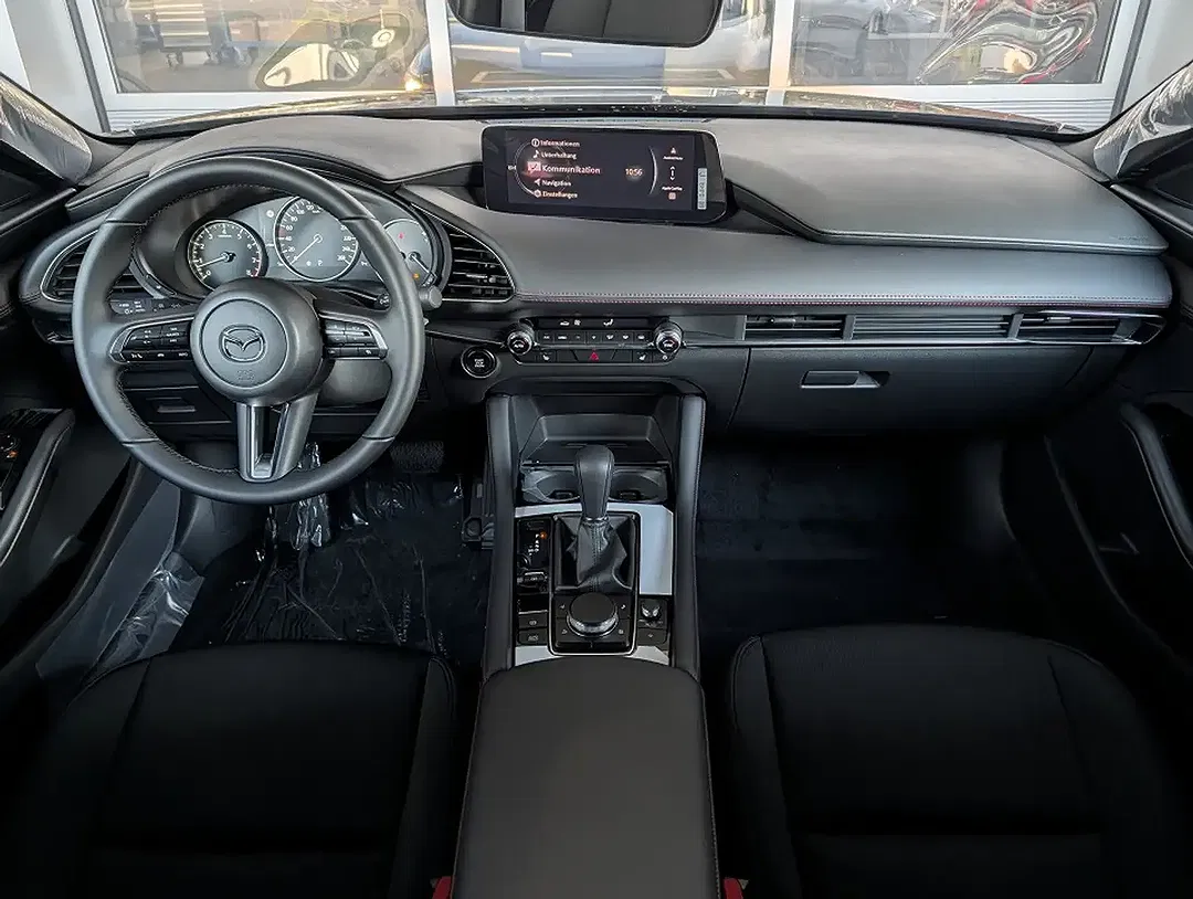 Mazda 3 - Thumbnail 10