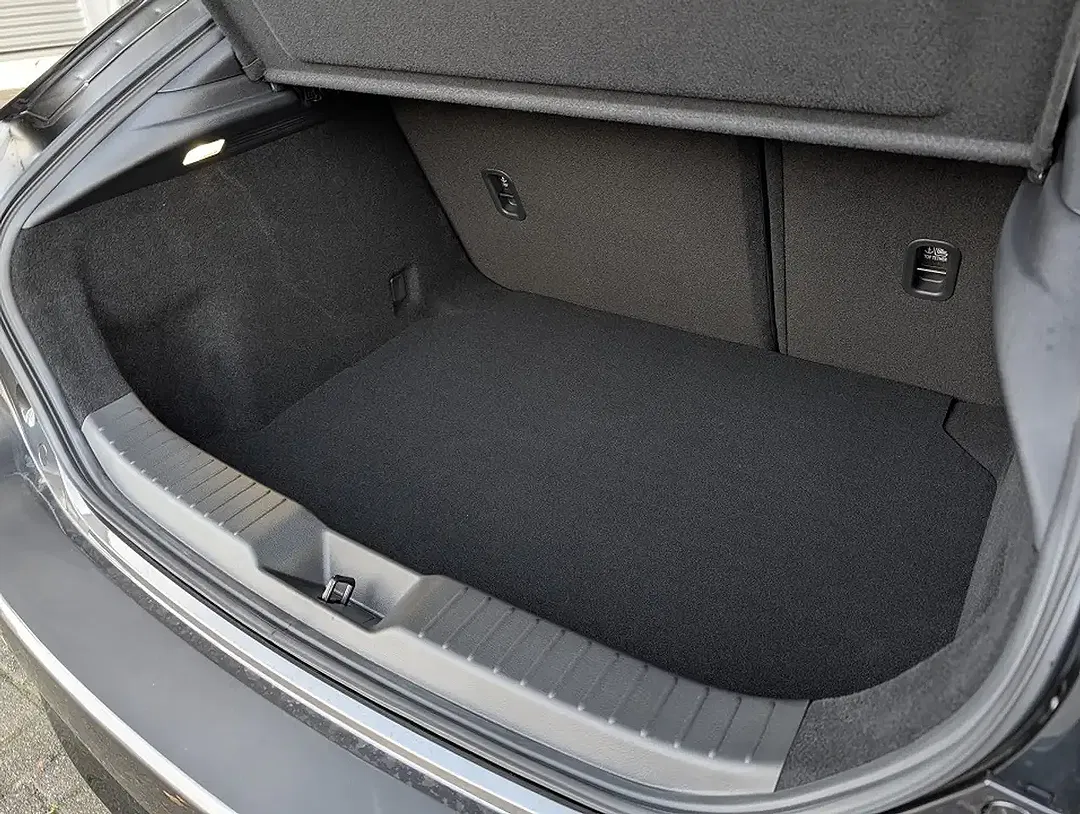 Mazda 3 - Thumbnail 7