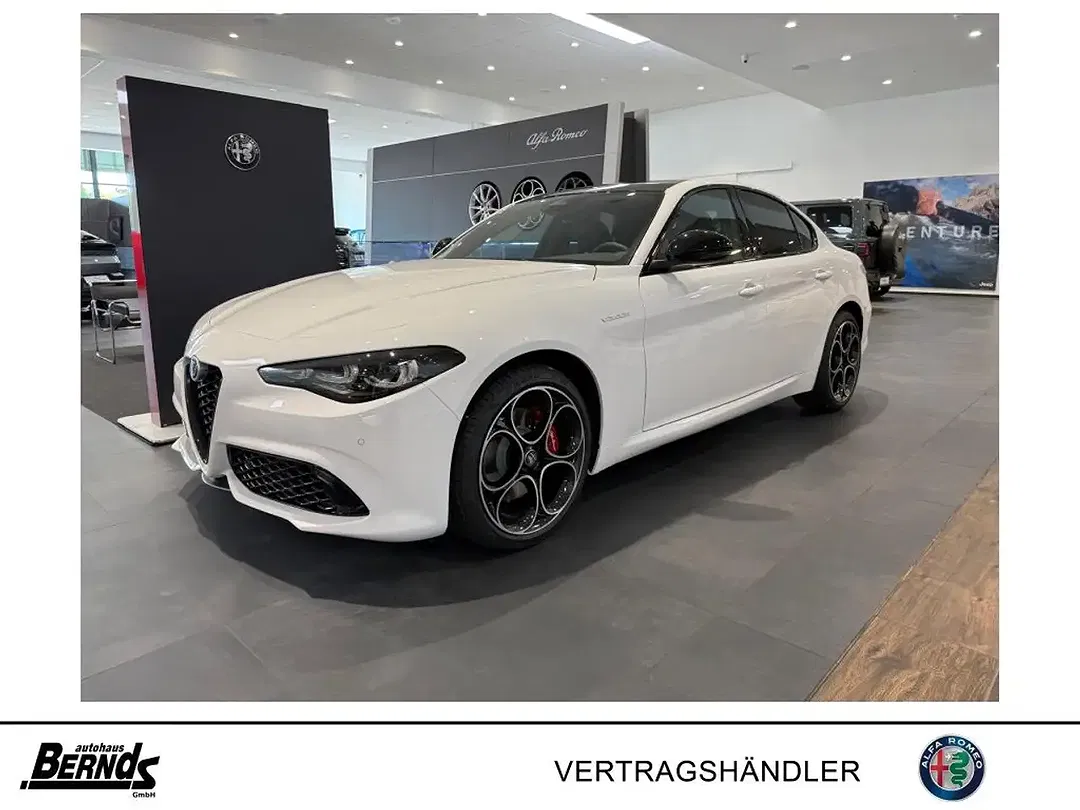 Alfa Romeo Giulia 2.0 Veloce - foto 1