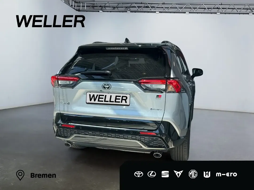 Toyota RAV 4 - Thumbnail 3
