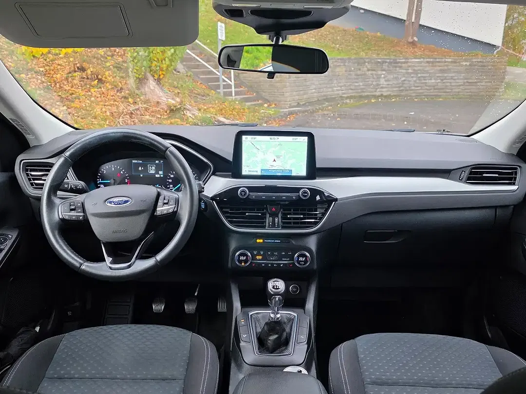 Ford Kuga - Thumbnail 6