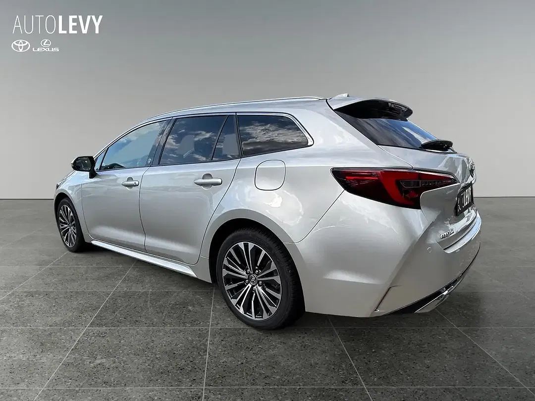 Toyota Corolla - Thumbnail 3