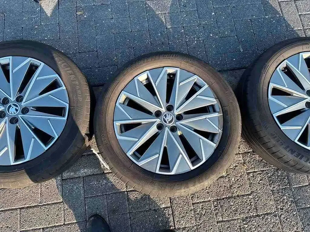 Skoda Kamiq - Thumbnail 6
