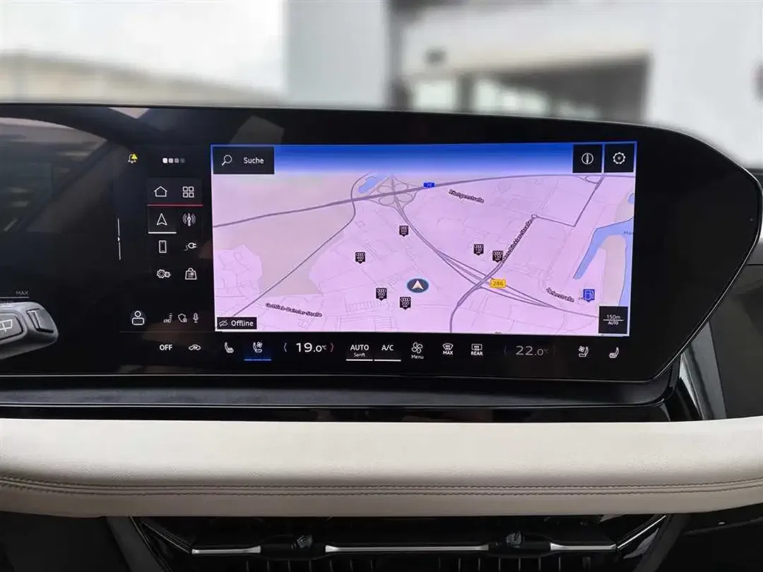 Audi Q6 e-tron - Thumbnail 11