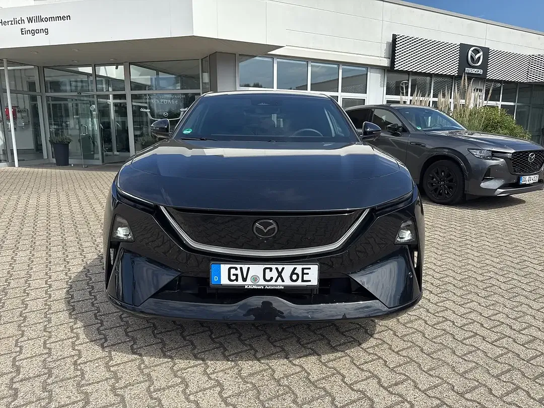 Mazda CX-6e EV Takumi - foto 2