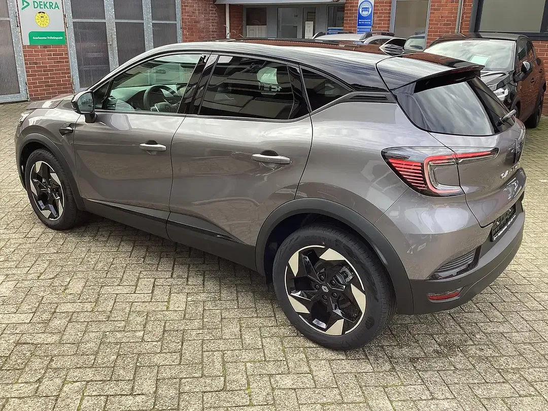 Renault Captur - Thumbnail 6