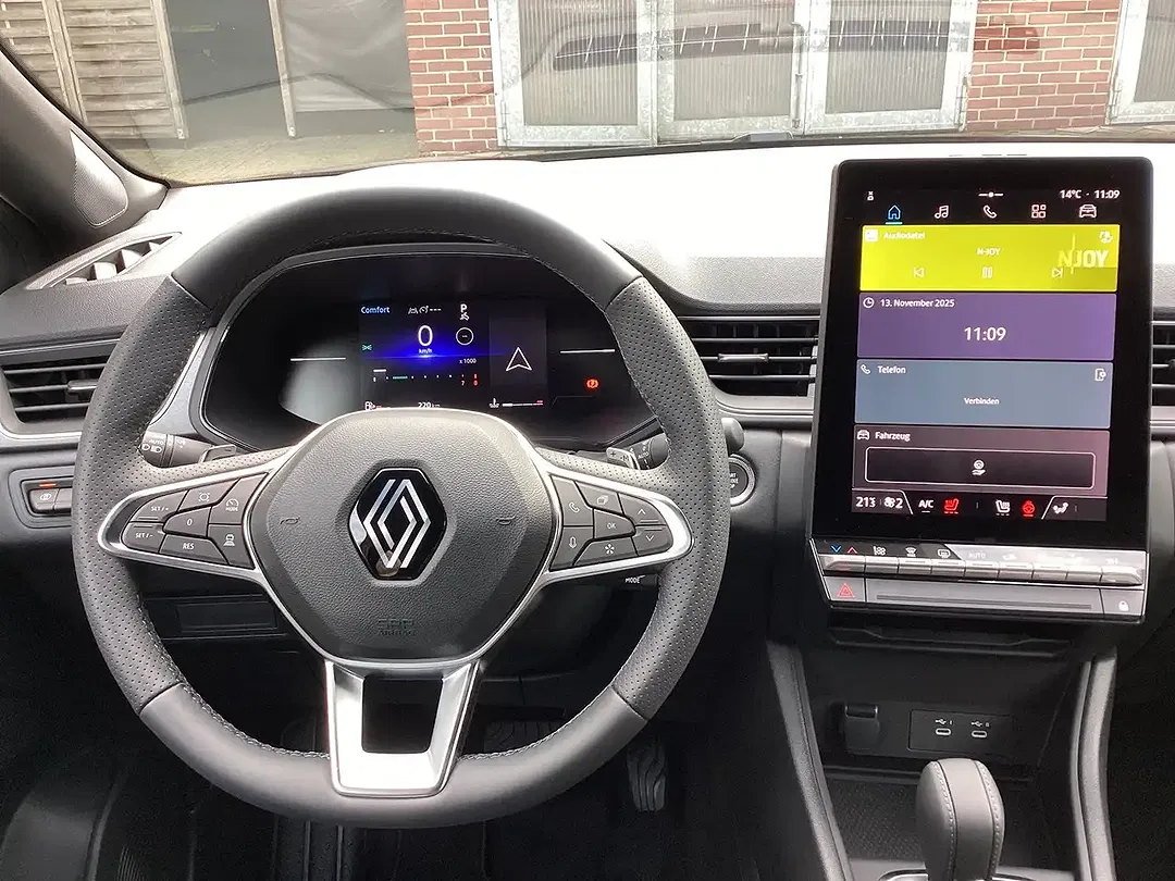 Renault Captur - Thumbnail 8