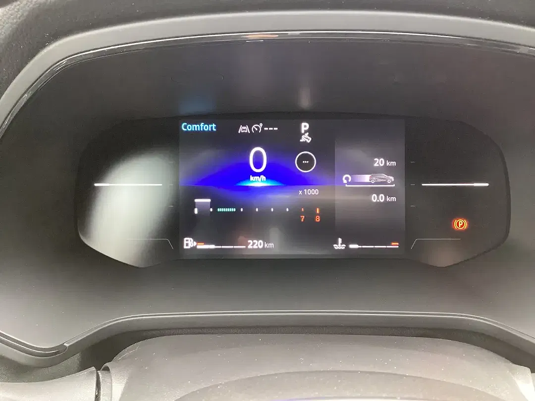 Renault Captur - Thumbnail 9