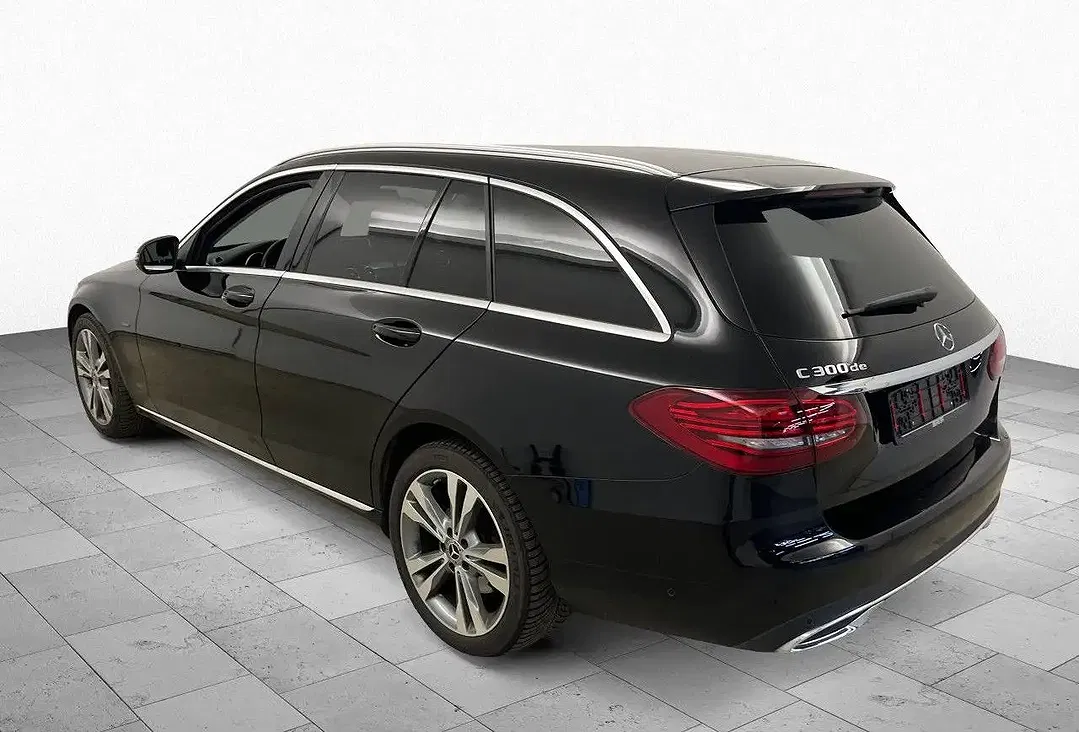 Mercedes-Benz C 300 - Thumbnail 4