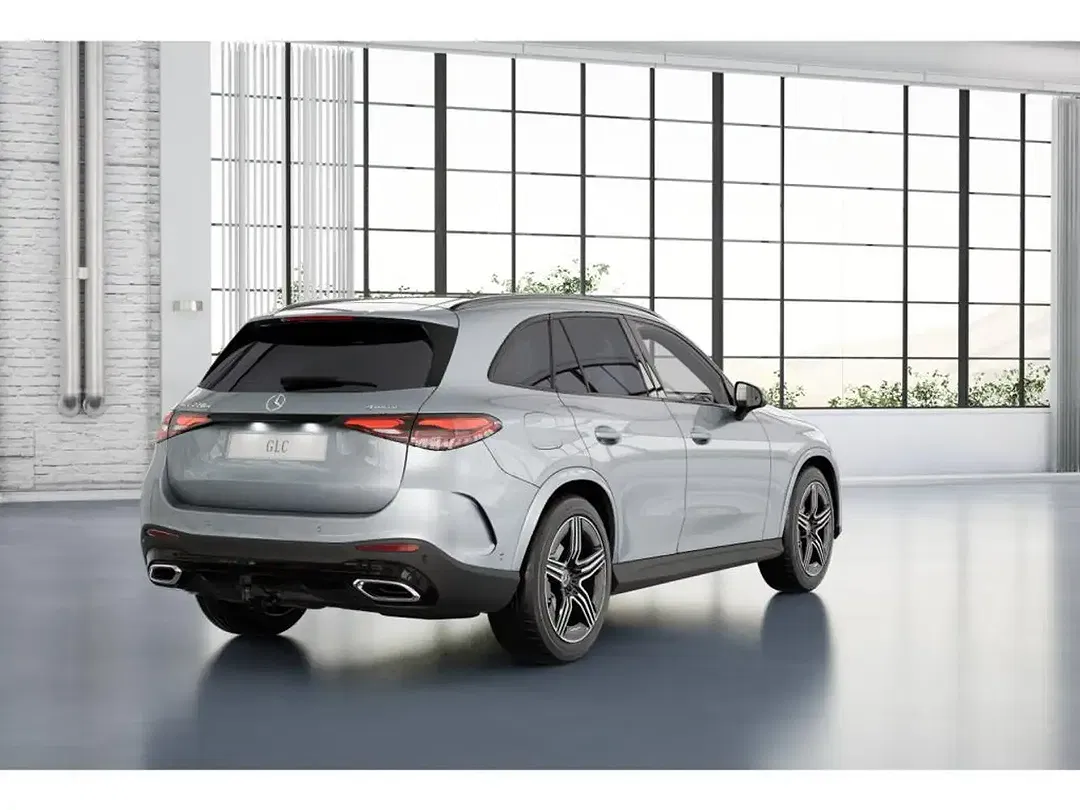 Mercedes-Benz GLC 220 - Thumbnail 3