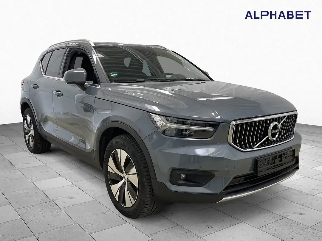 Volvo XC40 - Thumbnail 6
