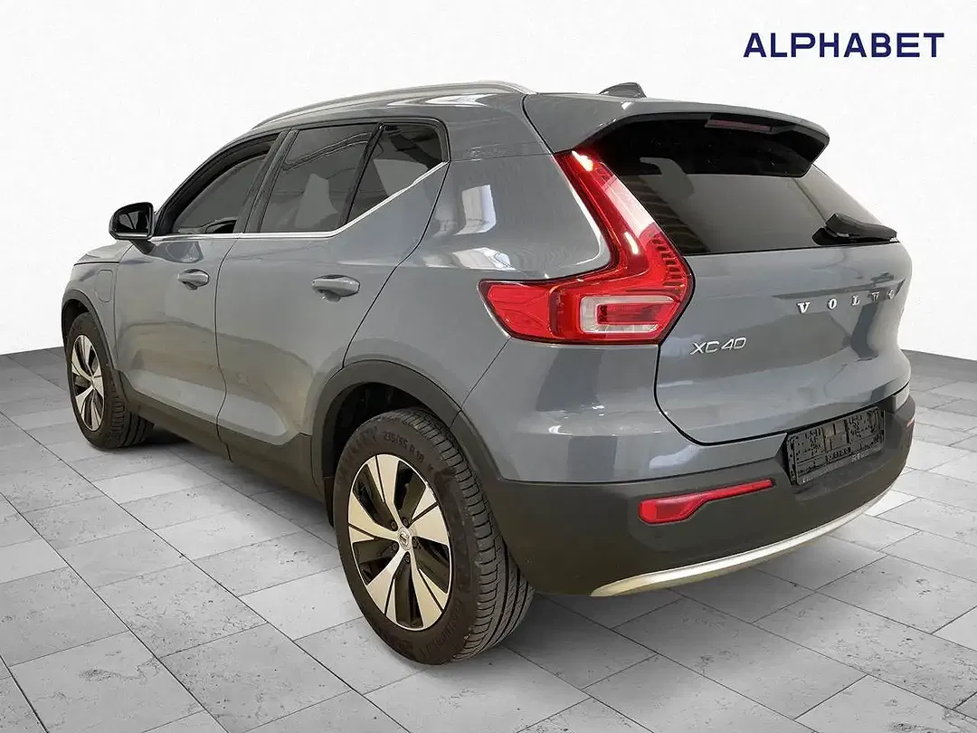 Volvo XC40 - Thumbnail 7