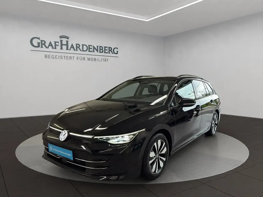 Volkswagen Golf Variant - Thumbnail 1
