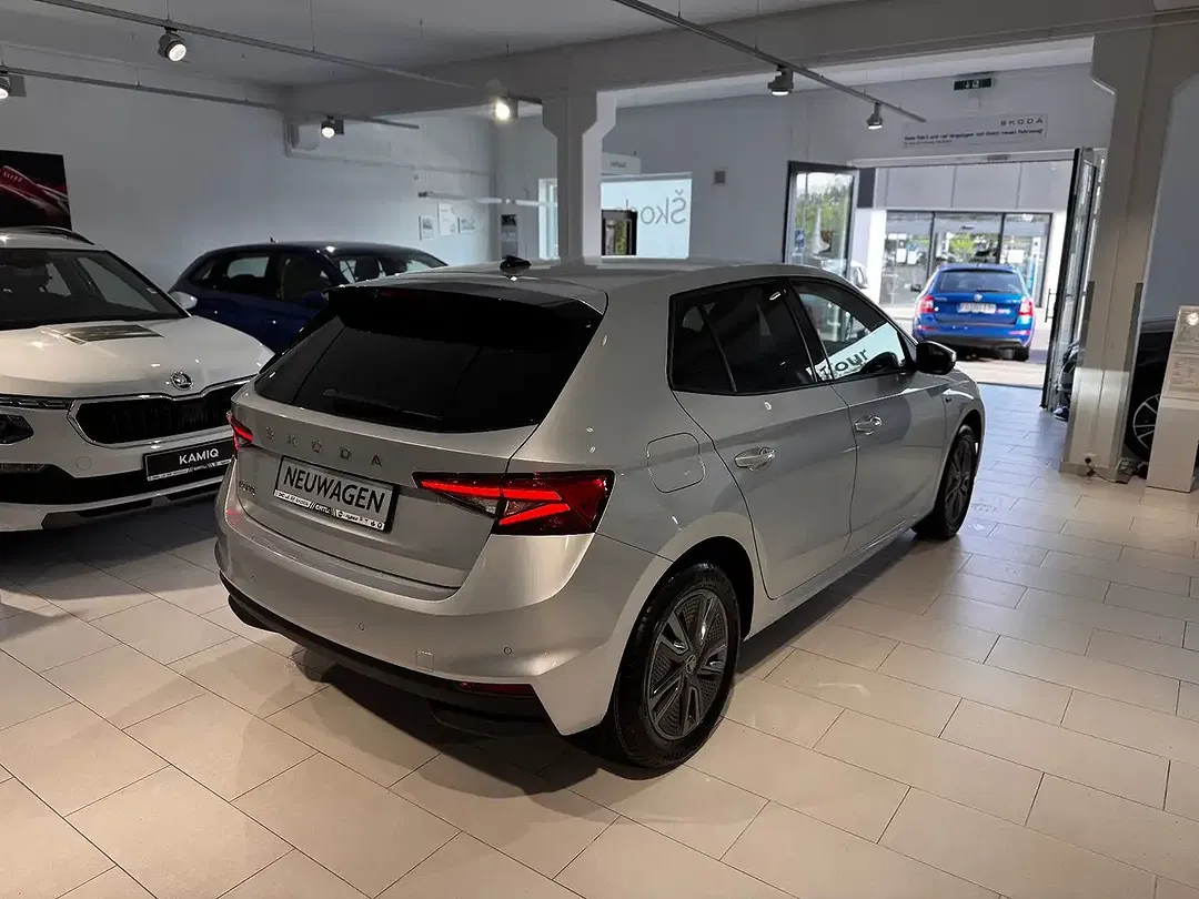 Skoda Fabia - Thumbnail 5