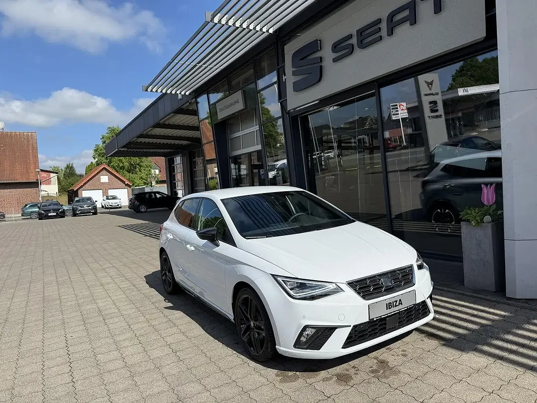 SEAT Ibiza - Afbeelding 1