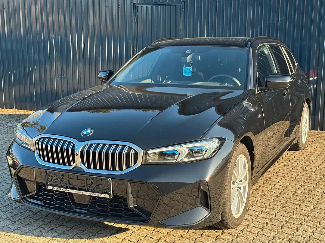 BMW 318 - Thumbnail 3