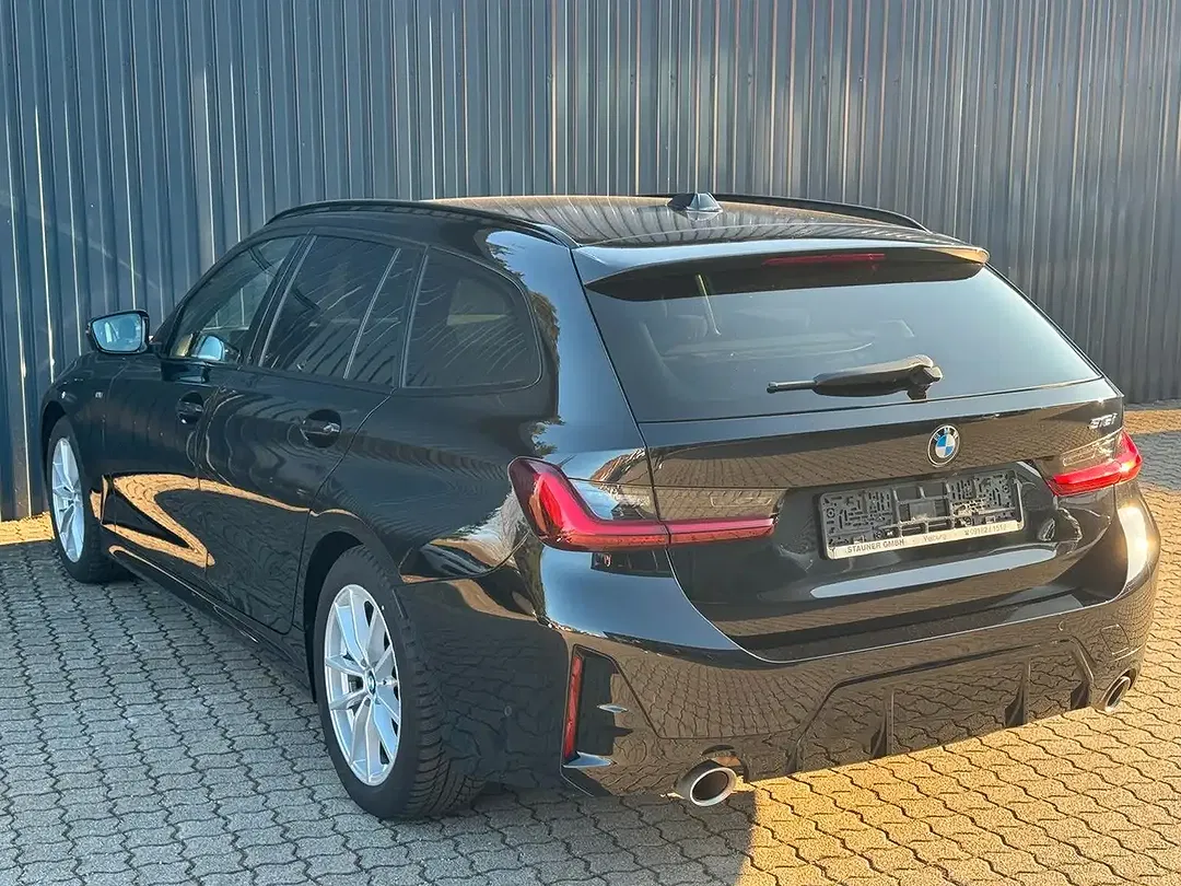 BMW 318 - Thumbnail 5