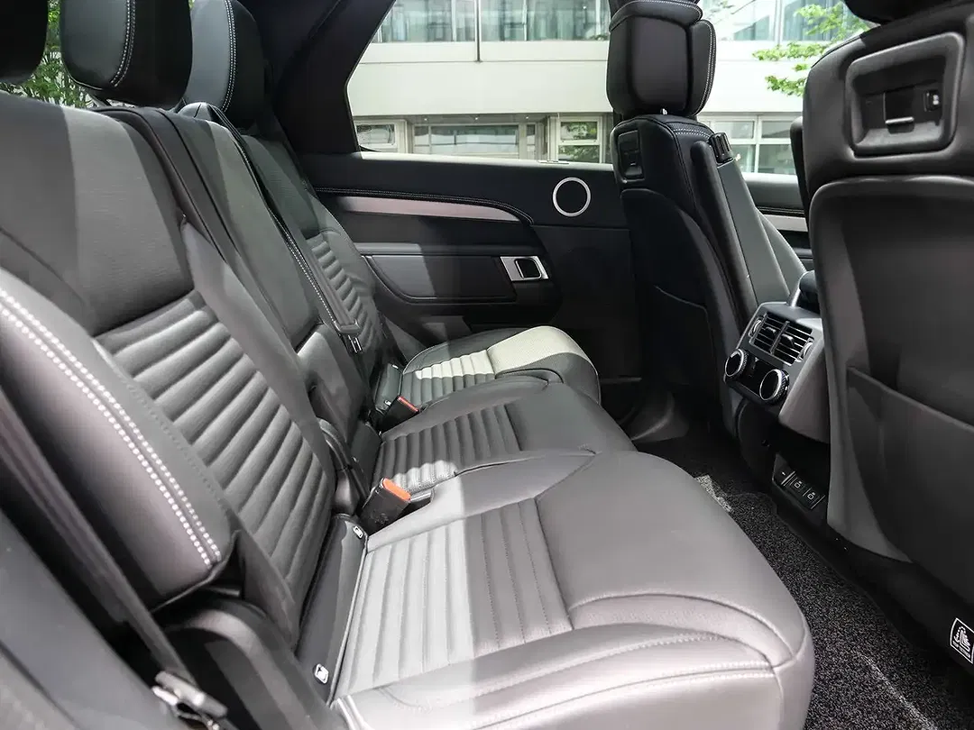 Land Rover Discovery - Thumbnail 5