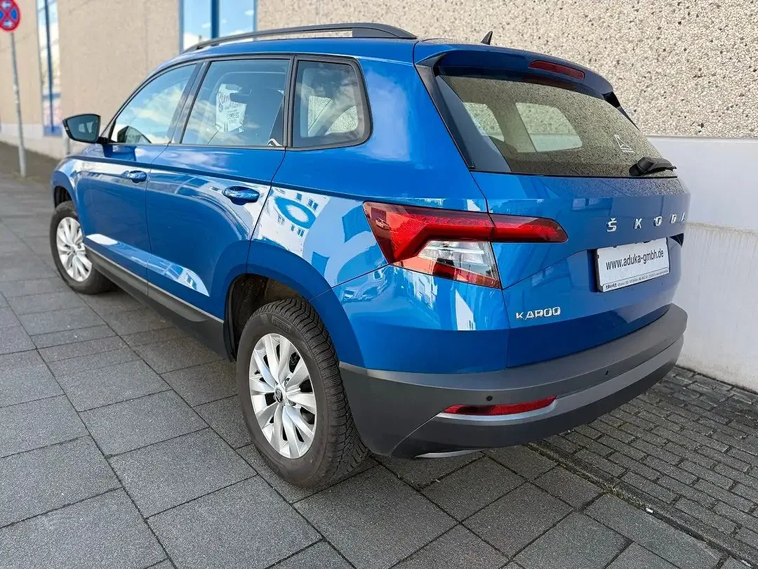 Skoda Karoq - Thumbnail 11