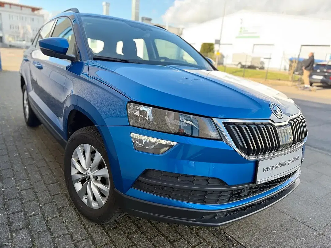 Skoda Karoq - Thumbnail 5
