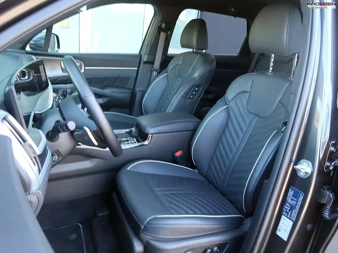 Kia Sorento - Thumbnail 3