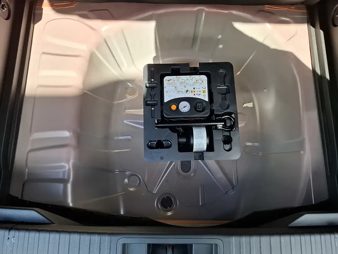 Renault Captur - Thumbnail 12