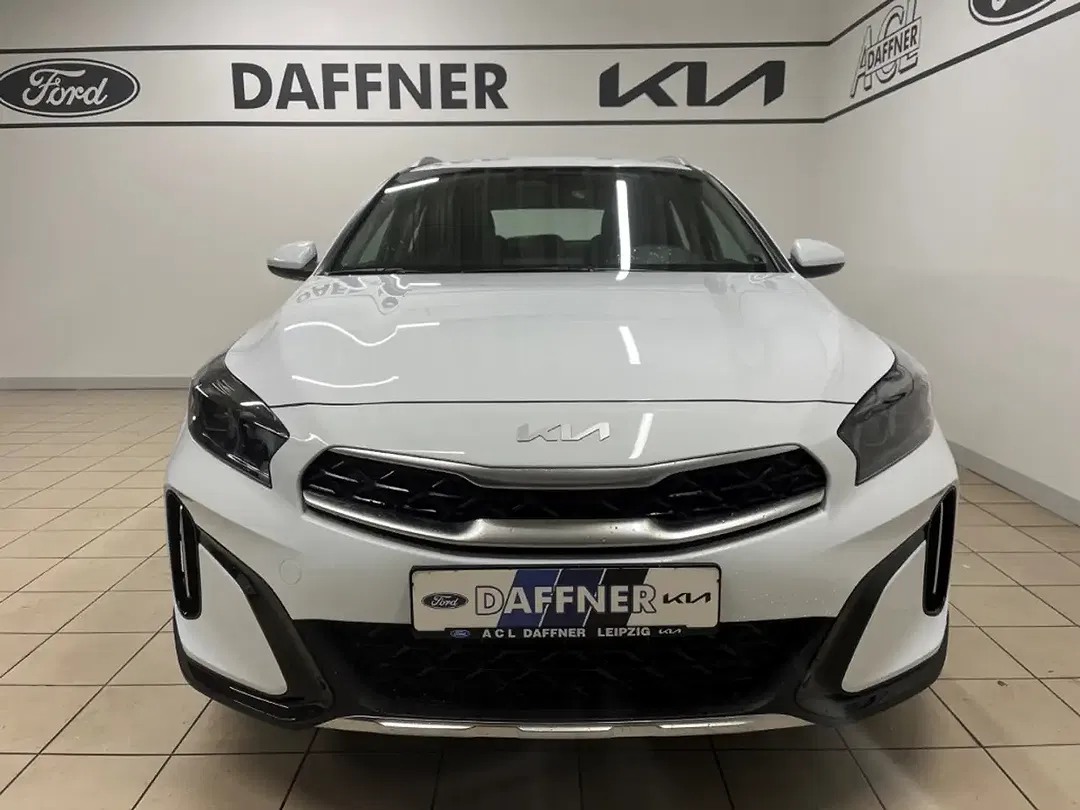 Kia XCeed - Thumbnail 2
