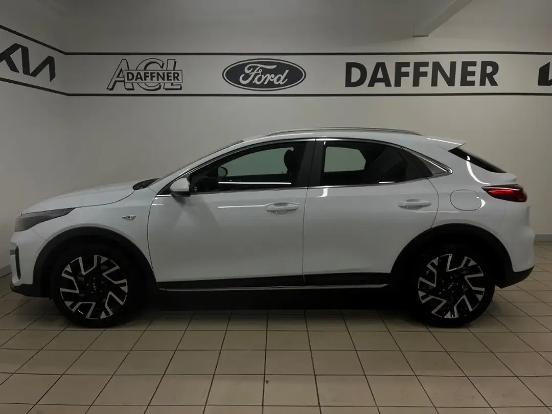 Kia XCeed - Thumbnail 4