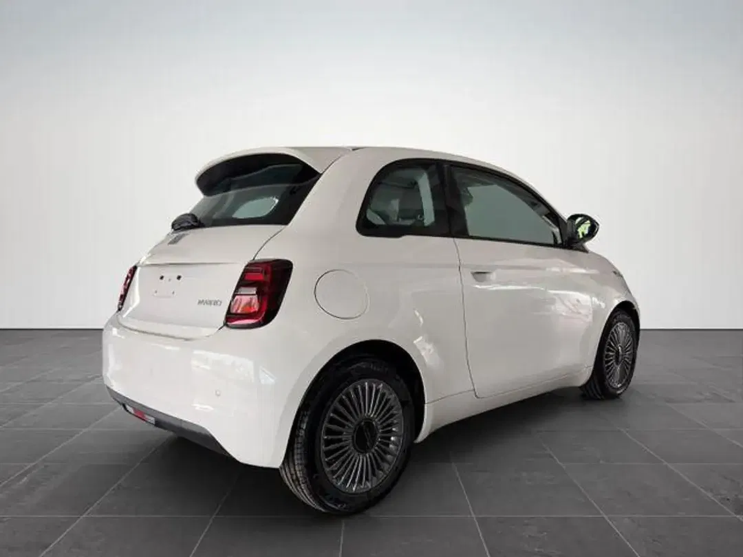 Fiat 500 - Thumbnail 3