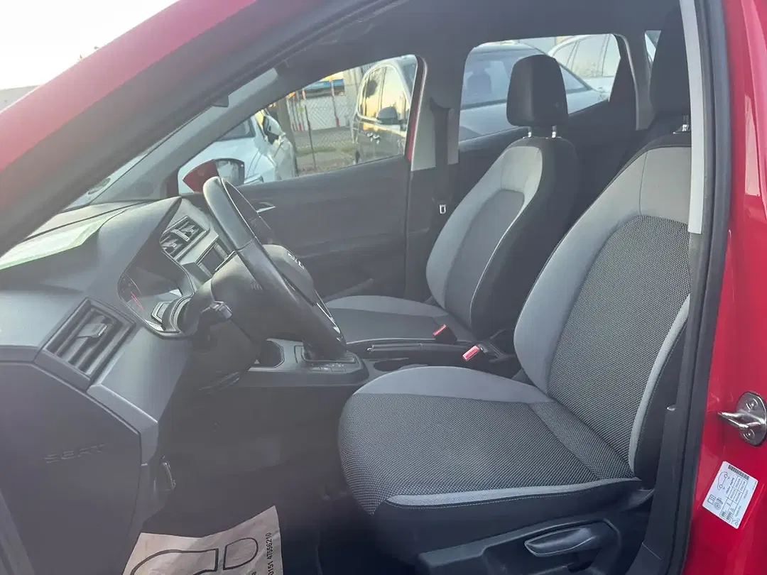 SEAT Ibiza - Thumbnail 12