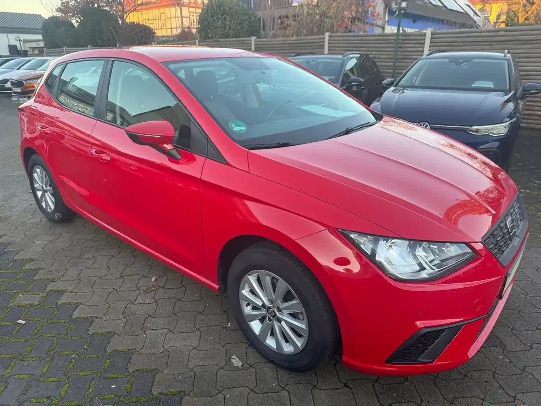 SEAT Ibiza - Thumbnail 3