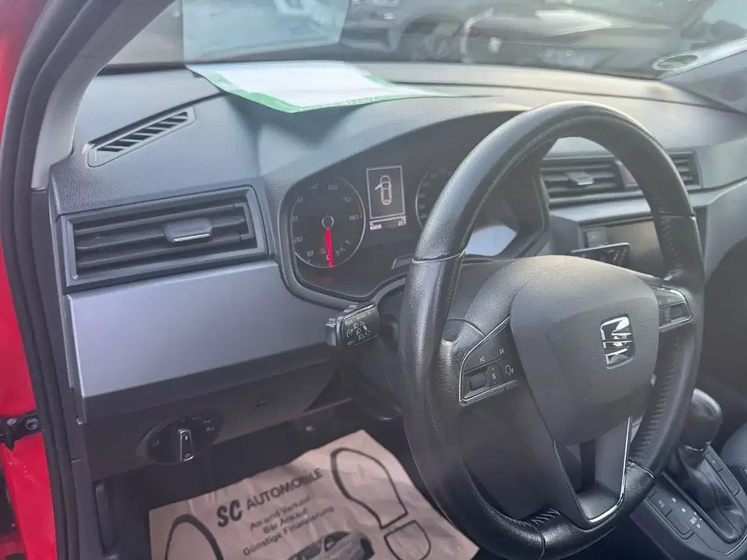 SEAT Ibiza - Thumbnail 9