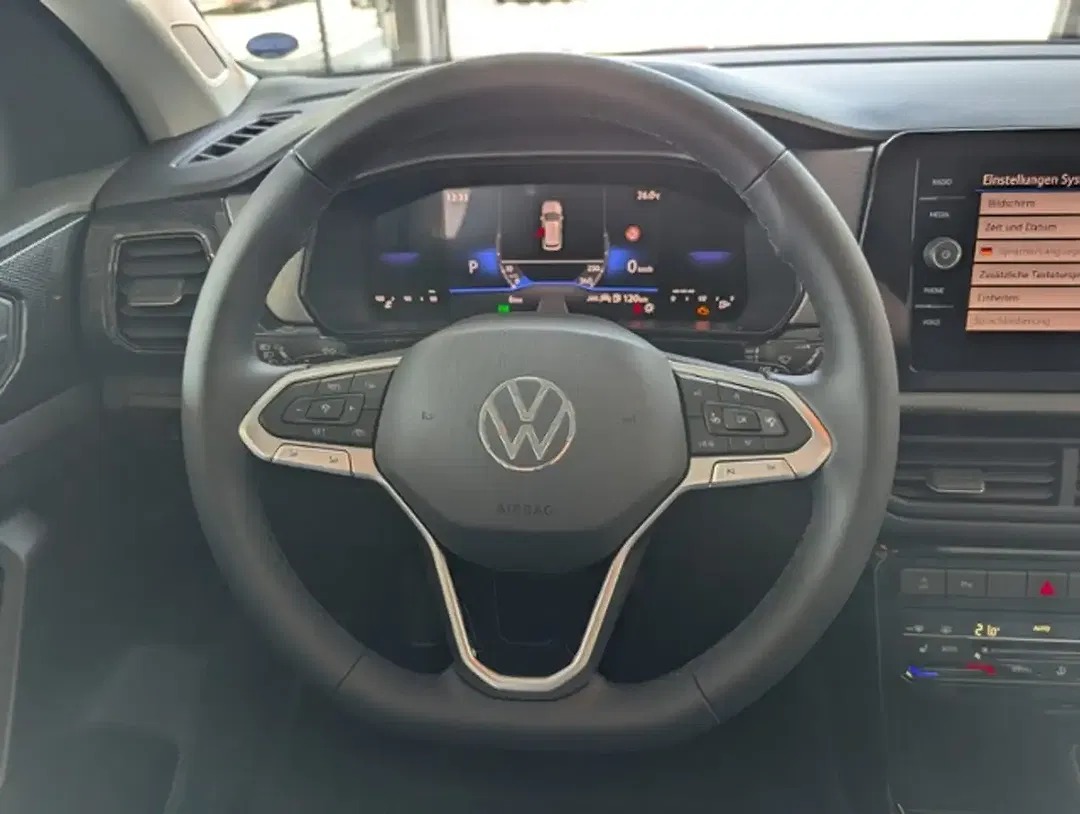 Volkswagen T-Cross - Thumbnail 13
