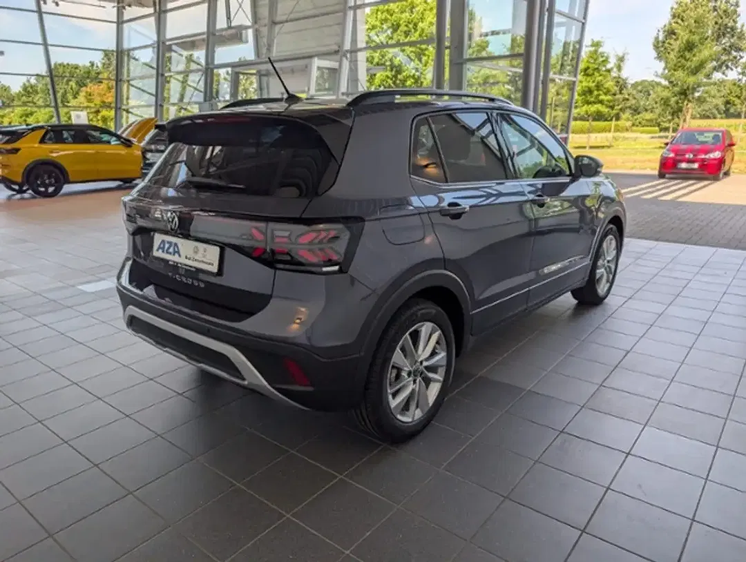 Volkswagen T-Cross - Thumbnail 4