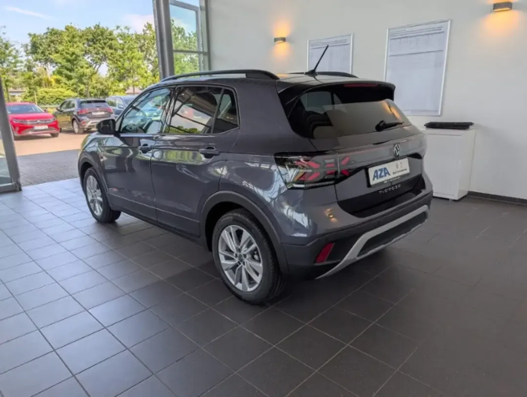 Volkswagen T-Cross - Thumbnail 5