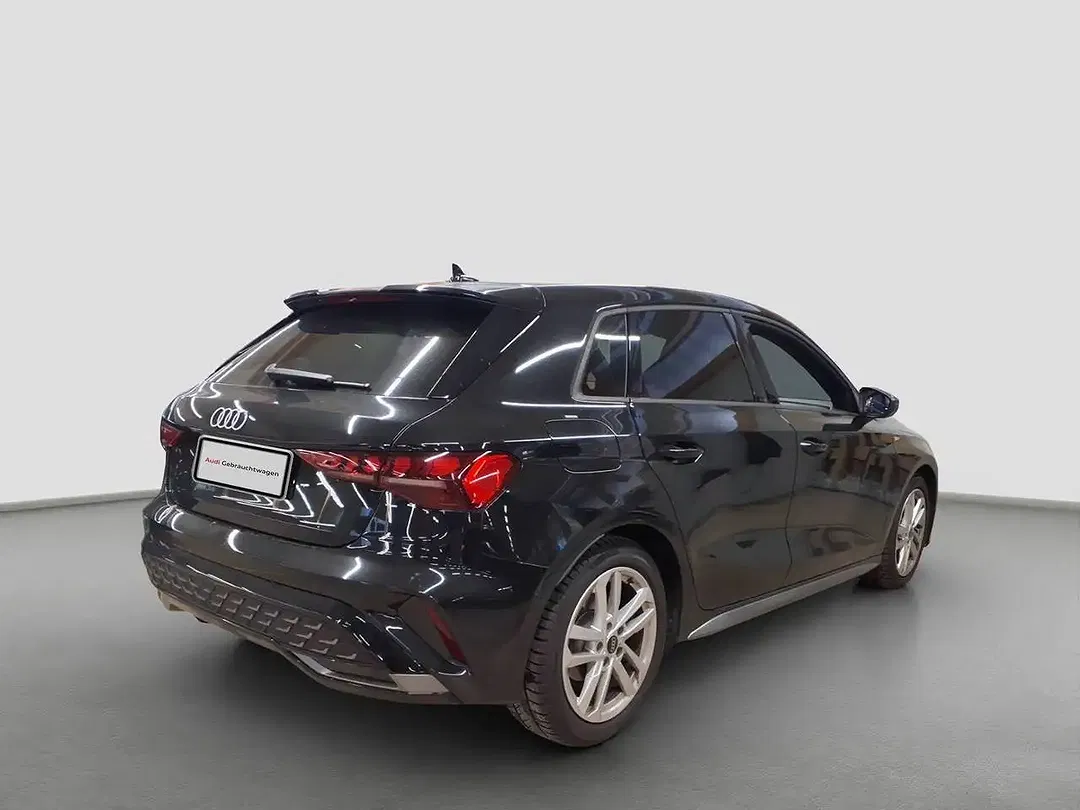 Audi A3 - Thumbnail 2
