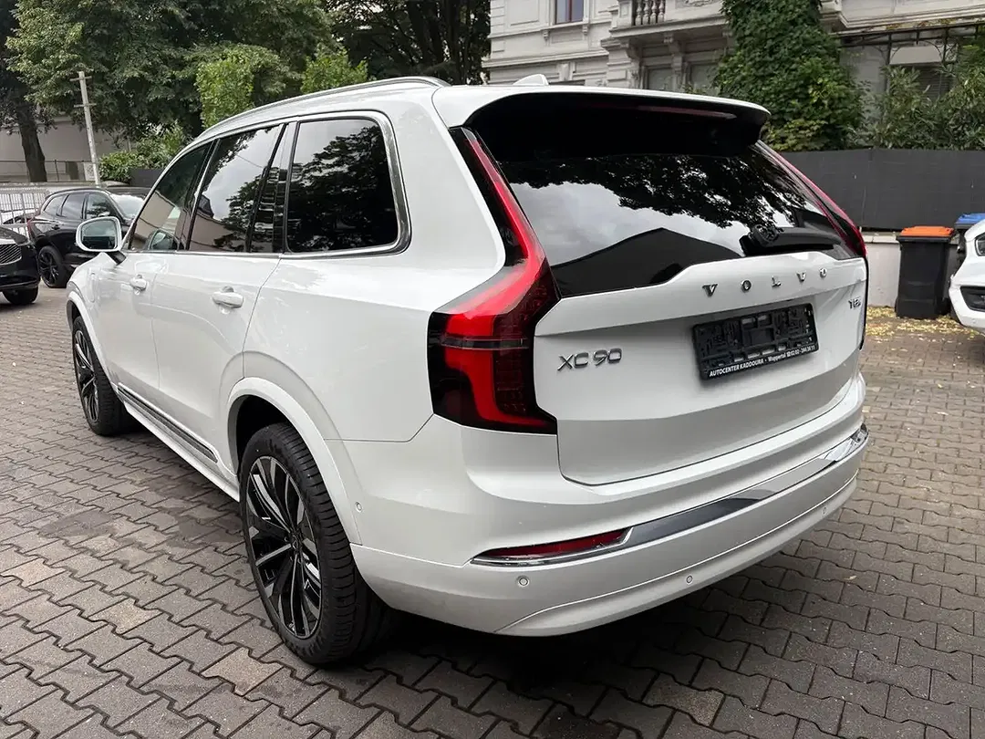 Volvo XC90 - Thumbnail 5