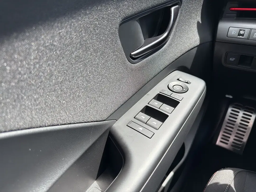 Hyundai KONA - Thumbnail 12