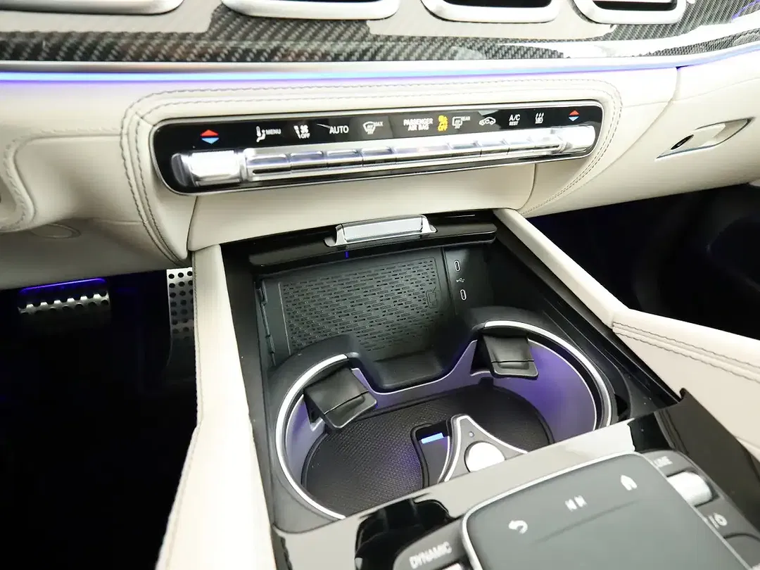 Mercedes-Benz GLS 63 AMG - Thumbnail 14