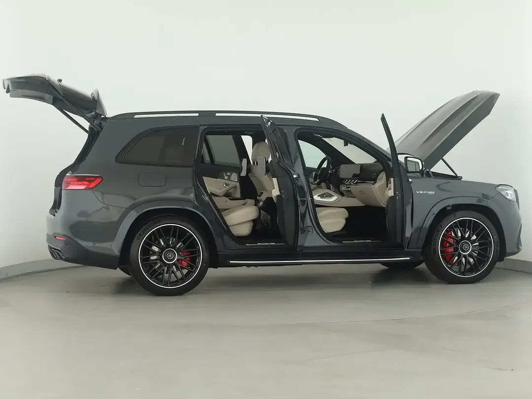 Mercedes-Benz GLS 63 AMG - Thumbnail 8